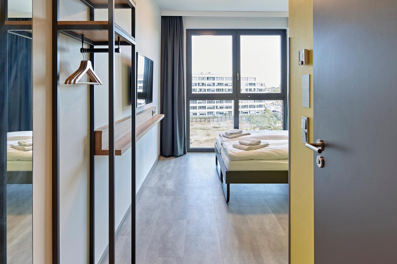 Meininger Hotel Koeln West Luaran gambar