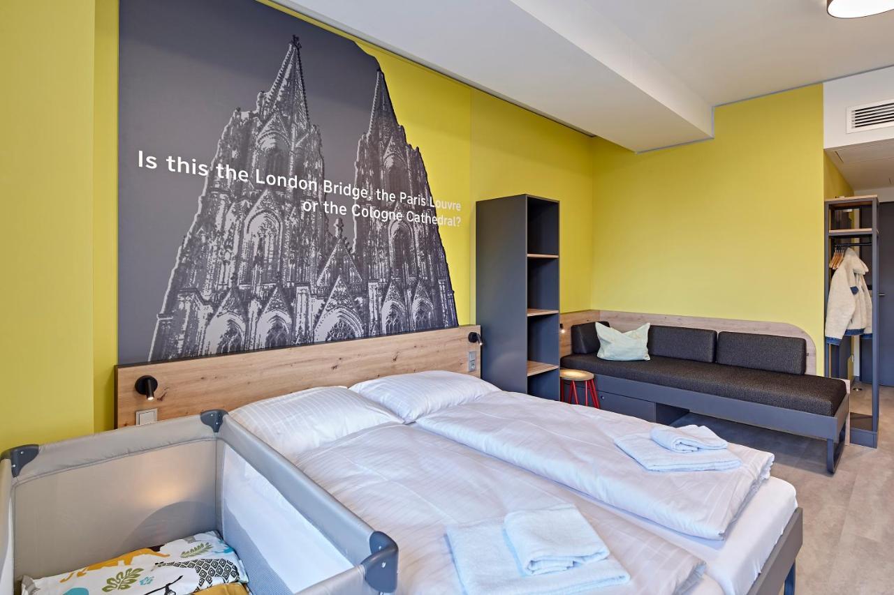 Meininger Hotel Koeln West Luaran gambar